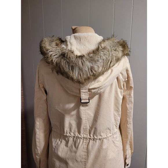 Banana Republic Heritage Women's XS Beige Fur Collar Classy Coat - Picture 8 of 16